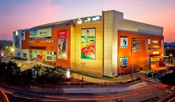 Featured Image of Forum Sujana Mall